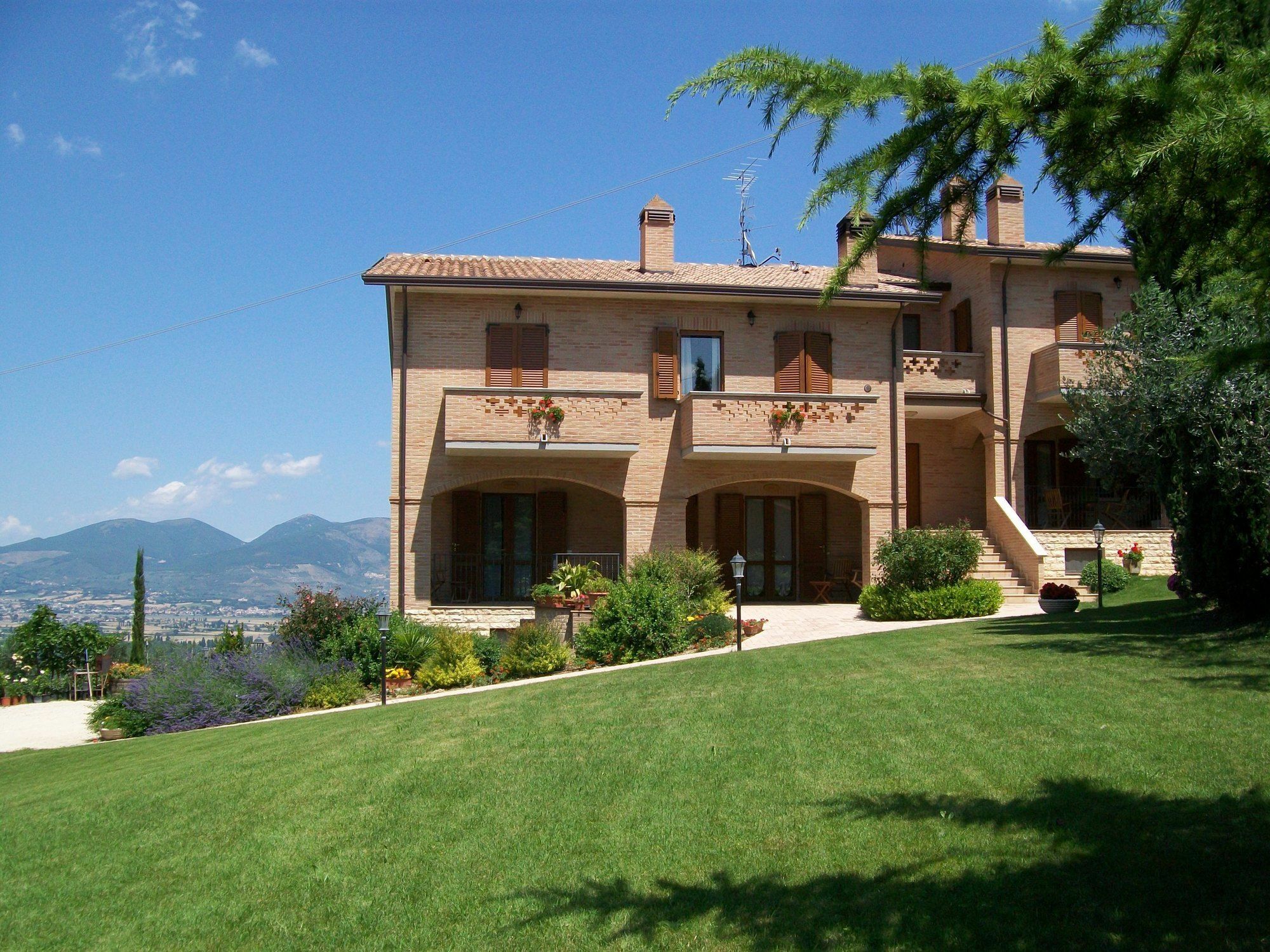 Casa de Campo La Collina Del Sagrantino Montefalco